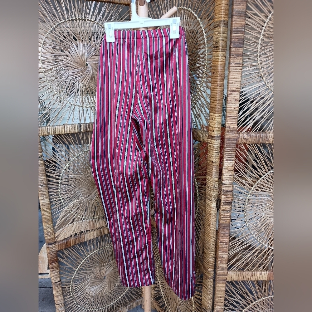 Chaps Striped Red Women's Satin Material Pajamas Set_Med - Picture 6 of 6